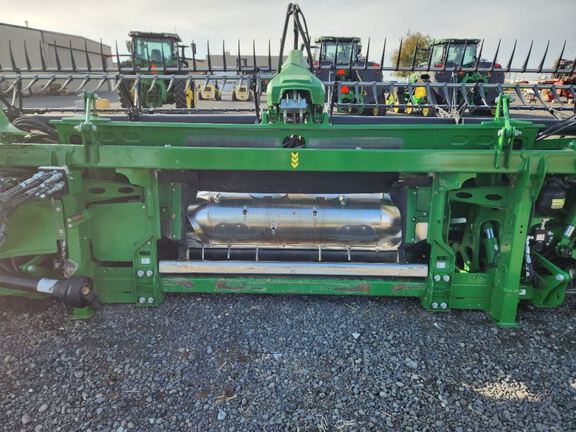 2024 John Deere HD35R Header Combine