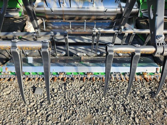 2024 John Deere HD35R Header Combine