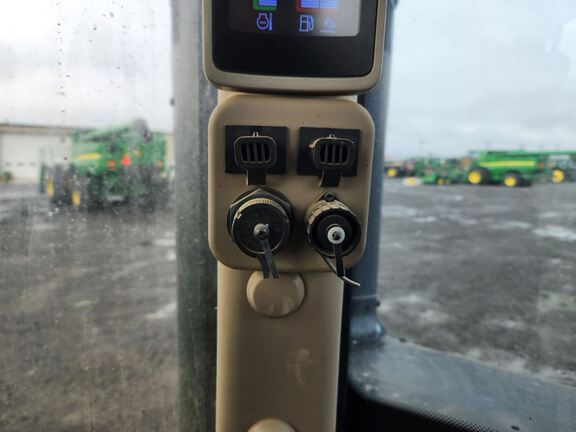 2019 John Deere 9570RT Tractor Rubber Track