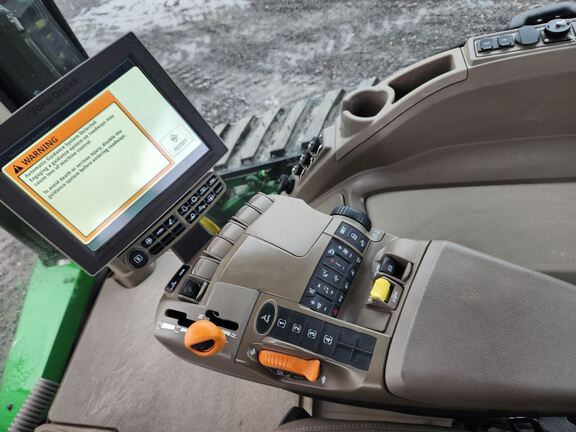 2022 John Deere 8RT 370 Tractor Rubber Track