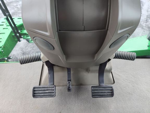 2022 John Deere 8RT 370 Tractor Rubber Track