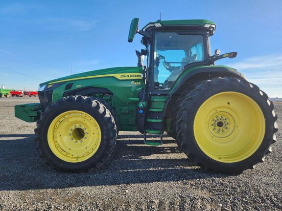 2021 John Deere 8R 370 Tractor