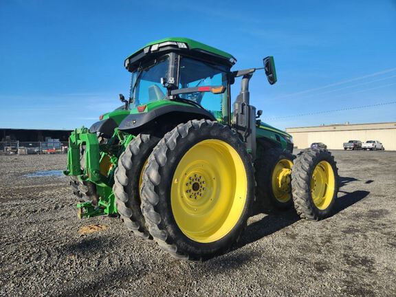 2021 John Deere 8R 370 Tractor
