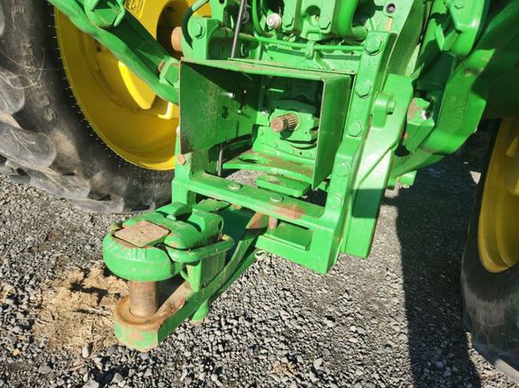 2021 John Deere 8R 370 Tractor