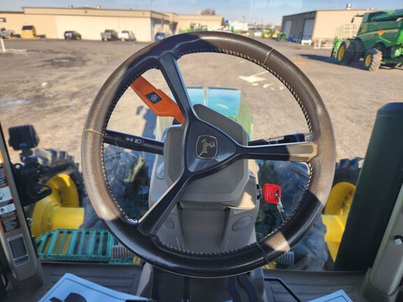 2021 John Deere 8R 370 Tractor