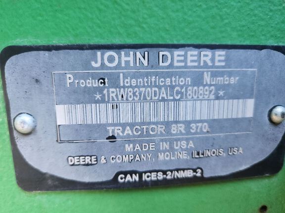 2021 John Deere 8R 370 Tractor