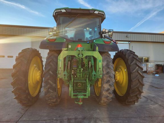 2021 John Deere 8R 370 Tractor