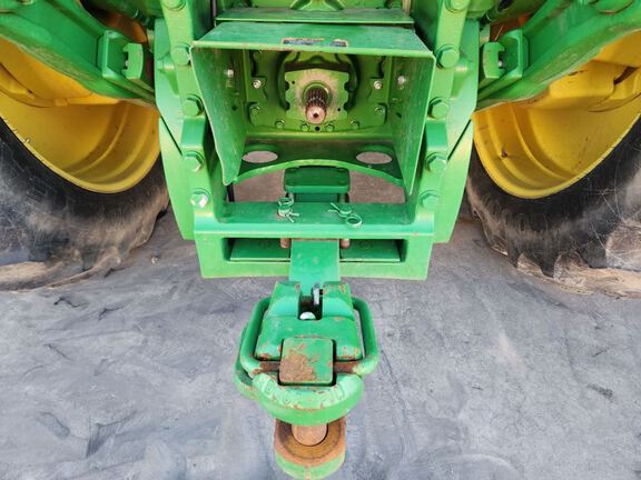 2021 John Deere 8R 370 Tractor