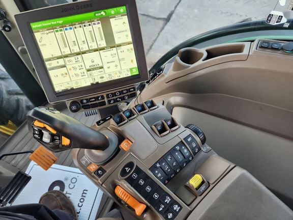 2021 John Deere 8R 370 Tractor