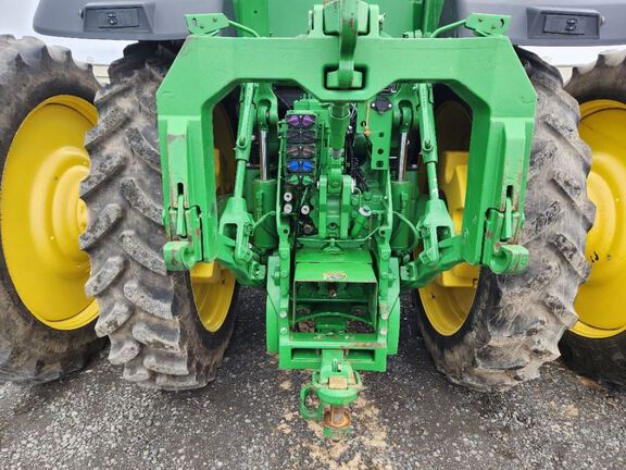 2021 John Deere 8R 370 Tractor