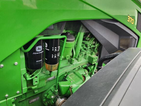 2021 John Deere 8R 370 Tractor