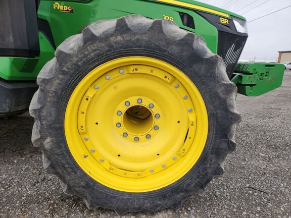 2021 John Deere 8R 370 Tractor