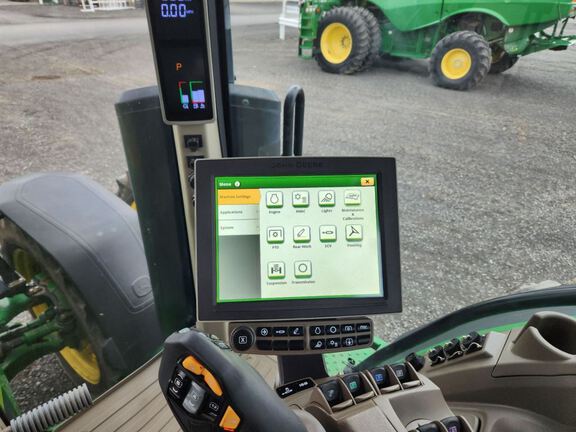 2021 John Deere 8R 370 Tractor