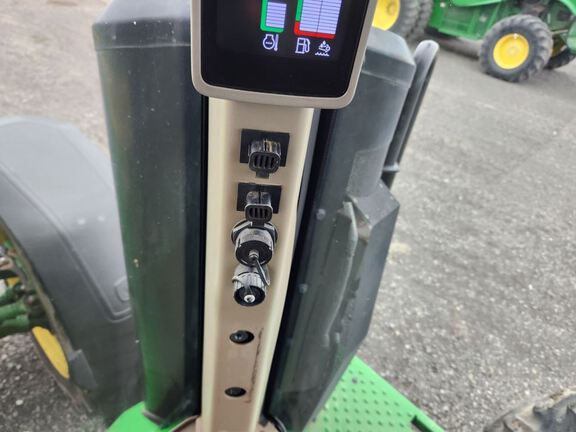 2021 John Deere 8R 370 Tractor