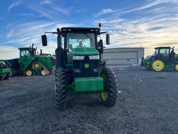 2018 John Deere 7230R Tractor