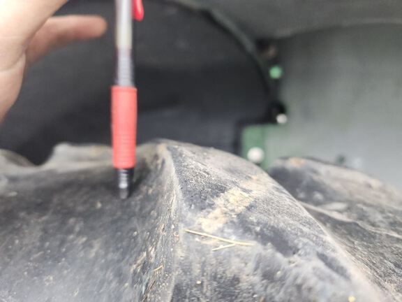 2018 John Deere 7230R Tractor