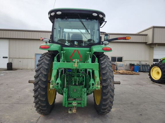 2018 John Deere 7230R Tractor