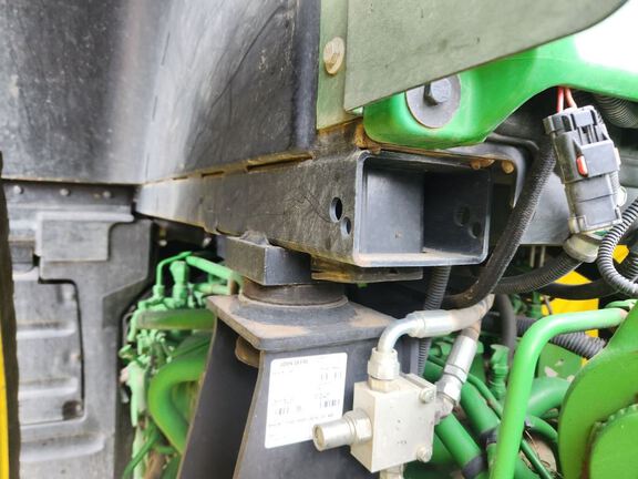 2018 John Deere 7230R Tractor