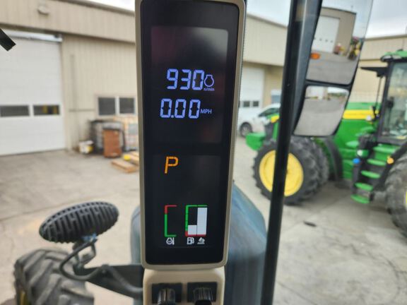 2018 John Deere 7230R Tractor