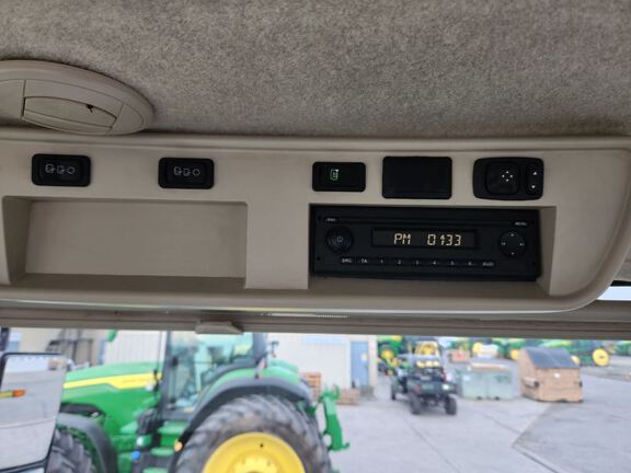 2018 John Deere 7230R Tractor