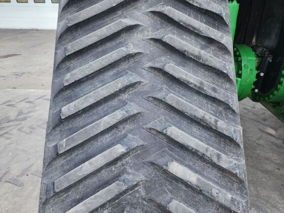 2022 John Deere 9RX 640 Tractor Rubber Track