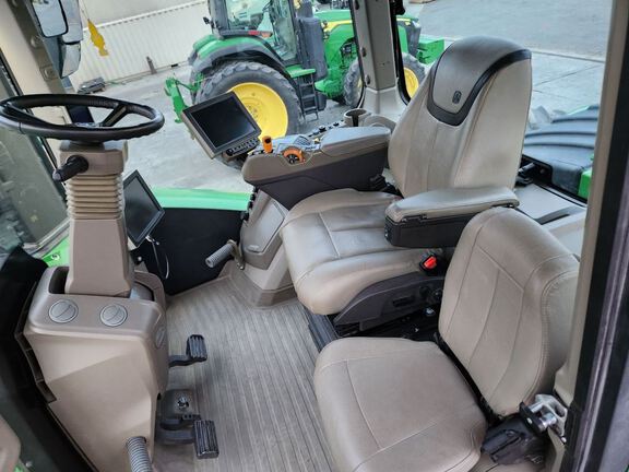 2022 John Deere 9RX 640 Tractor Rubber Track