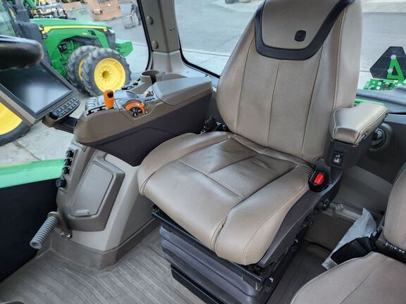 2022 John Deere 9RX 640 Tractor Rubber Track