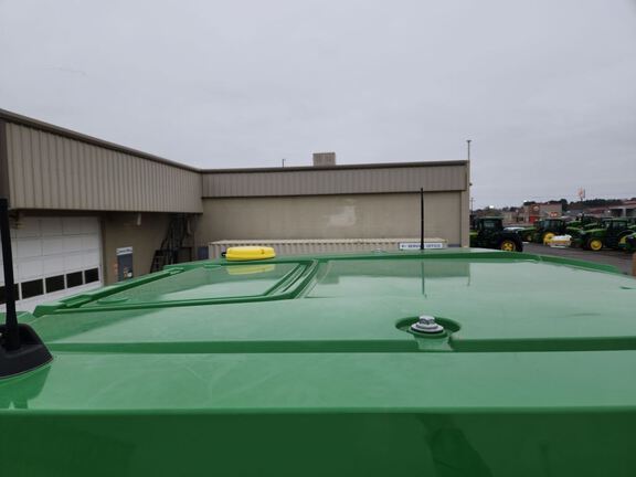 2023 John Deere 8RX 410 Tractor Rubber Track