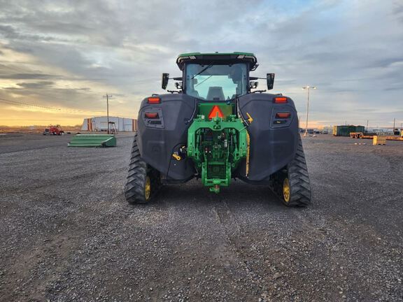 2023 John Deere 8RX 410 Tractor Rubber Track