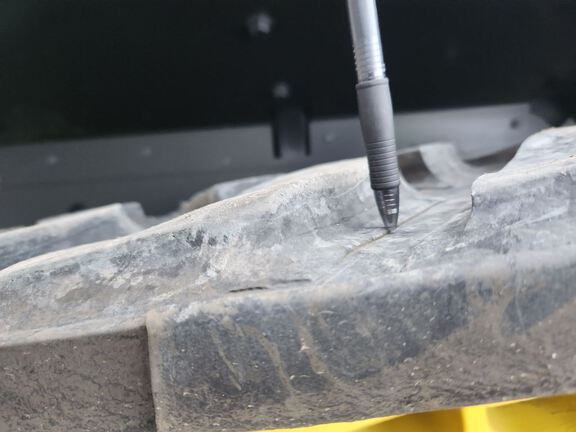 2023 John Deere 8RX 410 Tractor Rubber Track