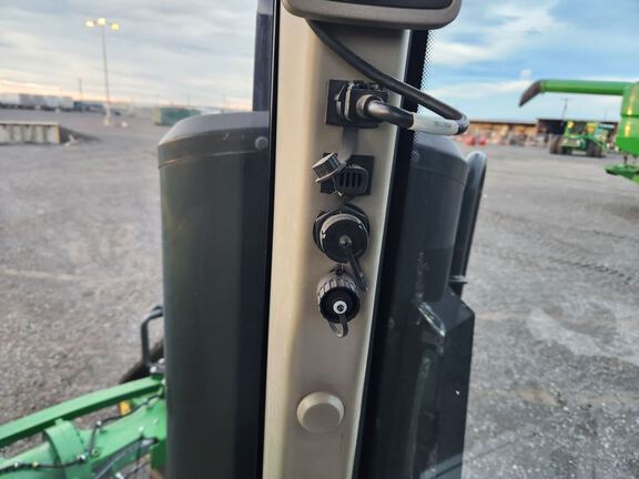 2023 John Deere 8RX 410 Tractor Rubber Track