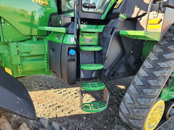 2023 John Deere 8RX 410 Tractor Rubber Track