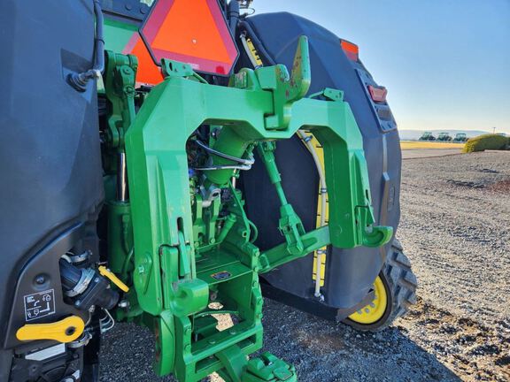 2023 John Deere 8RX 410 Tractor Rubber Track