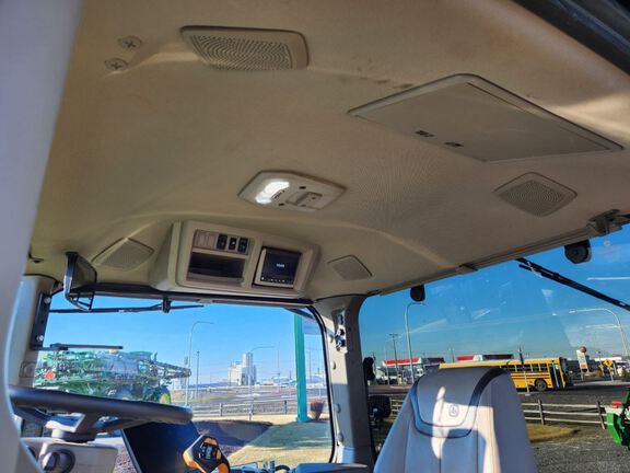 2023 John Deere 8RX 410 Tractor Rubber Track