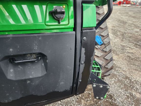 2023 John Deere 8RX 410 Tractor Rubber Track
