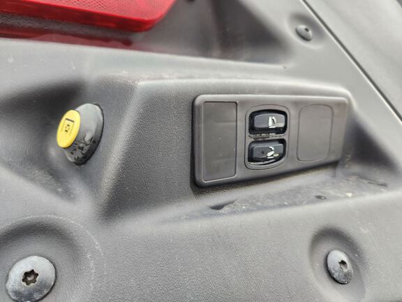 2023 John Deere 8RX 410 Tractor Rubber Track