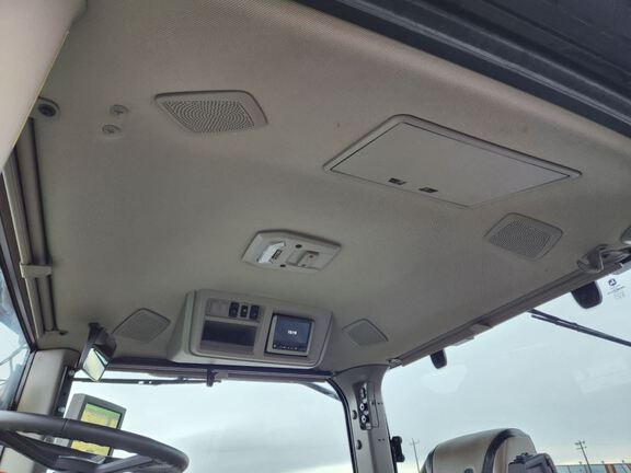 2023 John Deere 8RX 410 Tractor Rubber Track