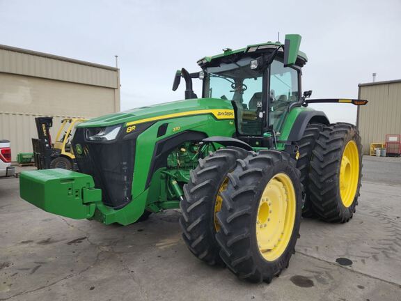 2023 John Deere 8R 370 Tractor