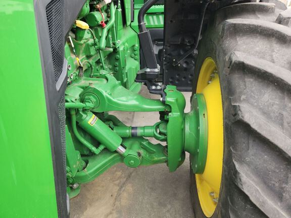 2023 John Deere 8R 370 Tractor
