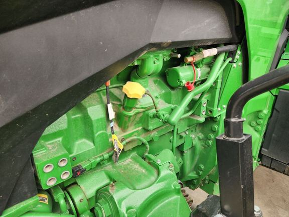 2023 John Deere 8R 370 Tractor