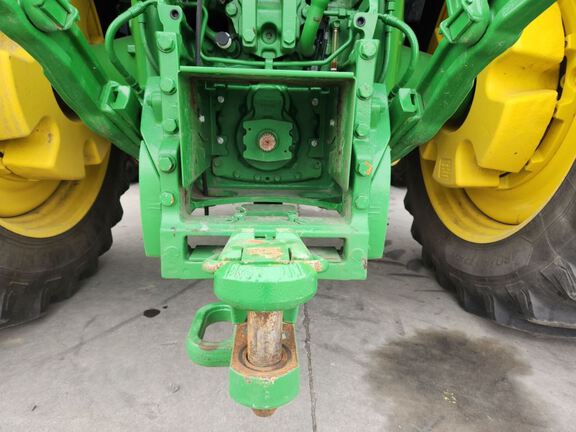 2023 John Deere 8R 370 Tractor