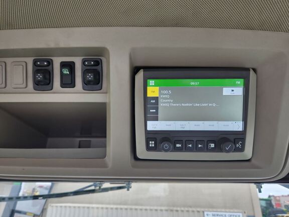 2023 John Deere 8R 370 Tractor