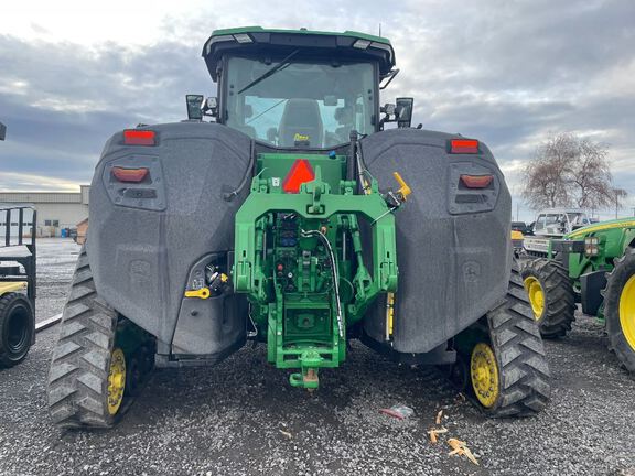 2023 John Deere 8RX 410 Tractor Rubber Track