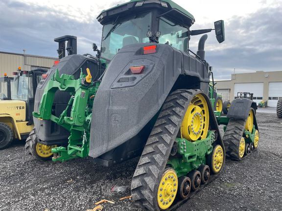 2023 John Deere 8RX 410 Tractor Rubber Track