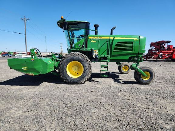 2019 John Deere W235 Windrower