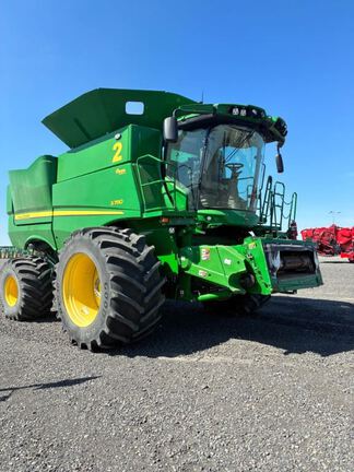 2024 John Deere S780 Combine