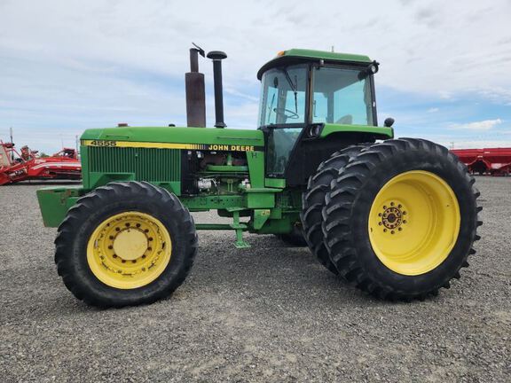 1990 John Deere 4555 Tractor