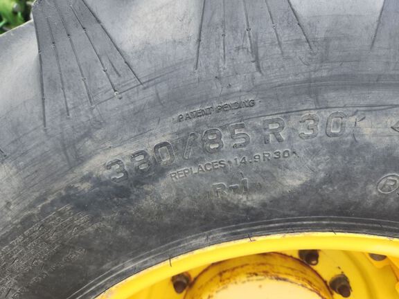1990 John Deere 4555 Tractor