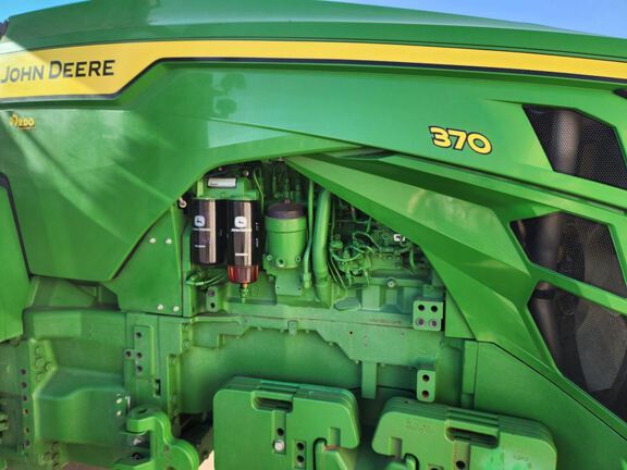 2021 John Deere 8RT 370 Tractor Rubber Track