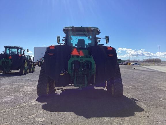 2025 John Deere 8RX 410 Tractor Rubber Track